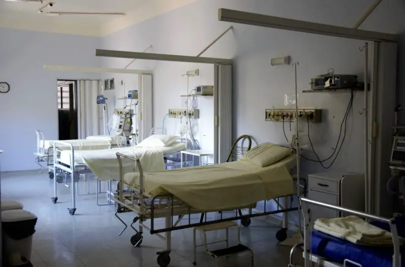 Wie heißen die verstellbaren Seiten eines Krankenhausbettes? 3 erstaunliche Vorteile!