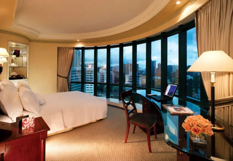 Wie man ein Bett wie ein Hotel schichtet? 6 interessante Möglichkeiten!